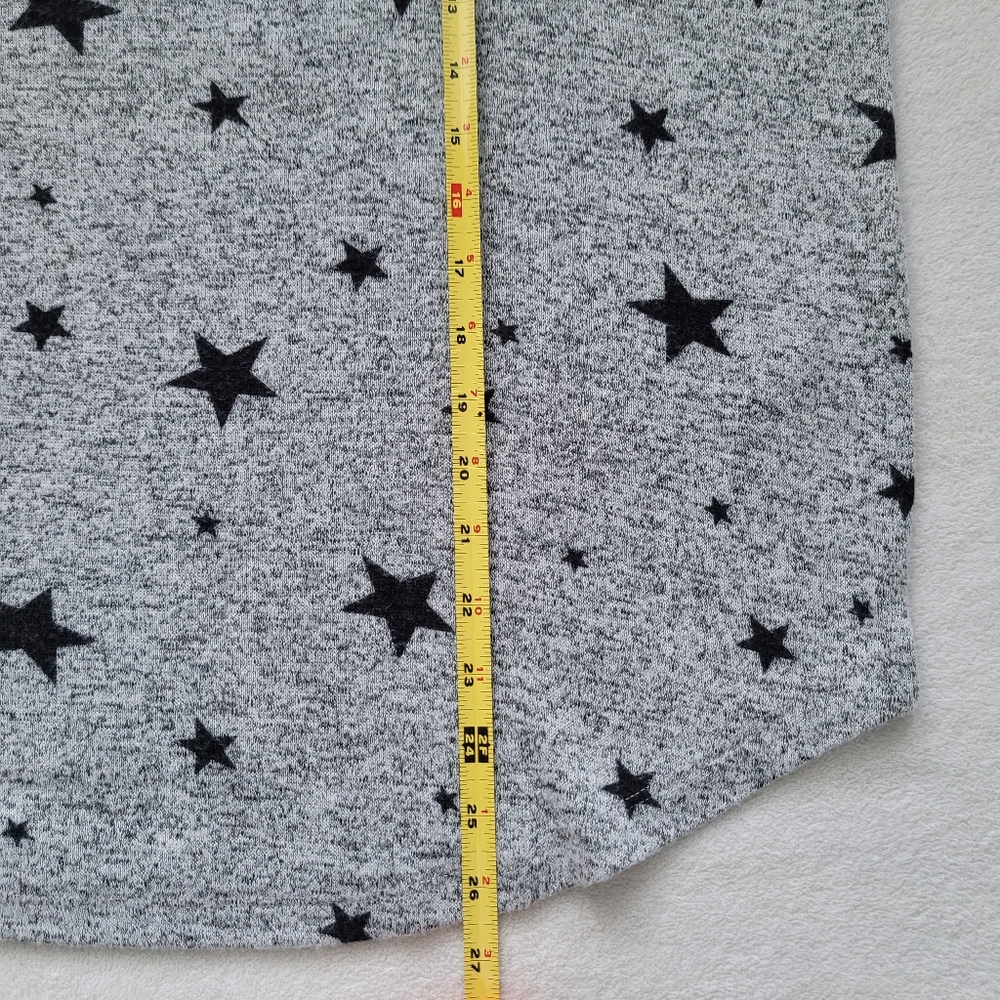 Fitted Sleeves Loose Fit Stretchy Viscose Stars Sweatshirt EUC Women's S grey - Picture 3 of 11